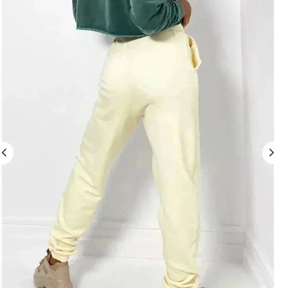 Brushed Oversized Joggers - Picture 2 of 4